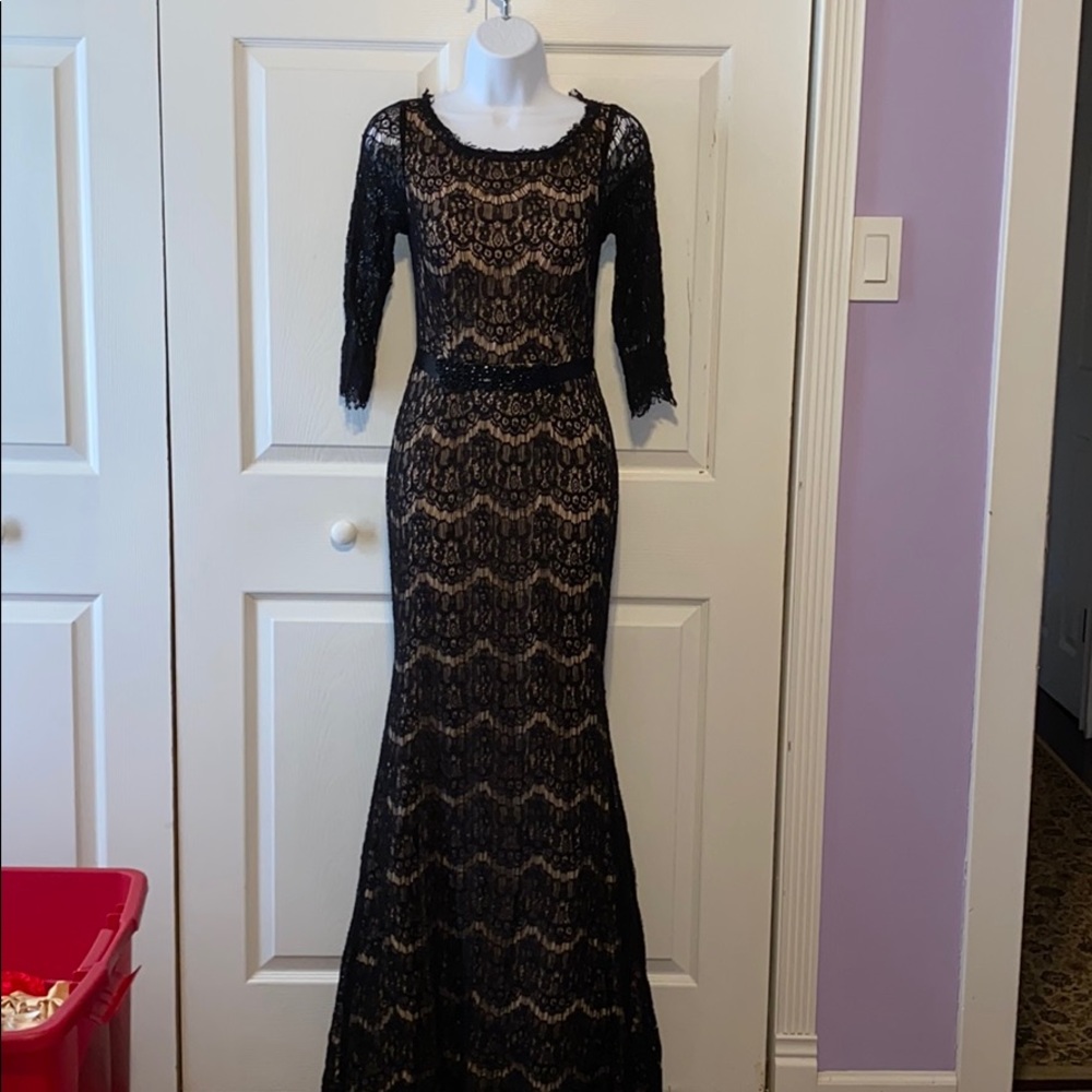 Betsy&Adam beautiful dress